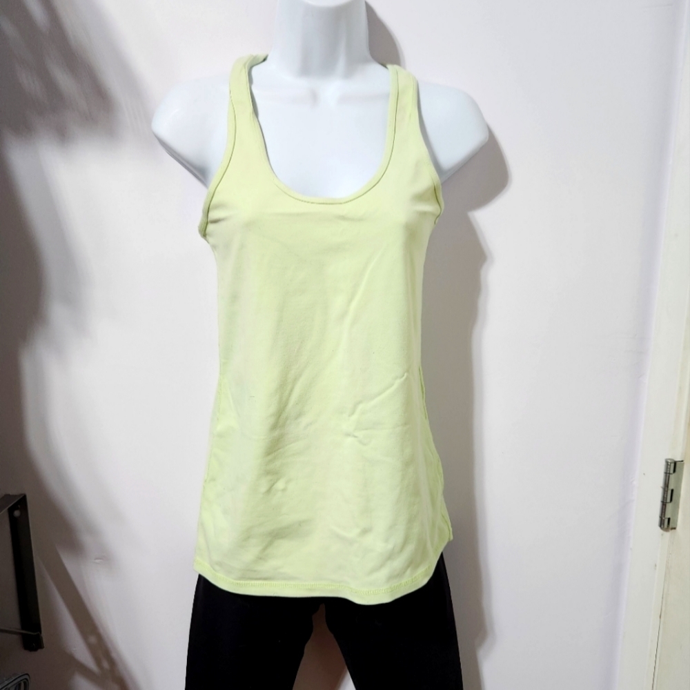 Lululemon Green Top